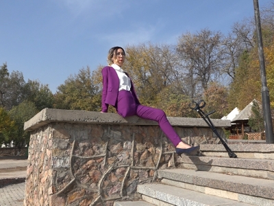 Previewclip Arina - BusinessWoman