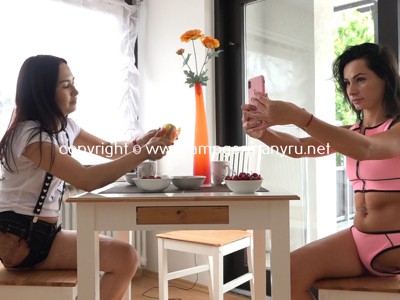 Julia & Teona - Home Clip