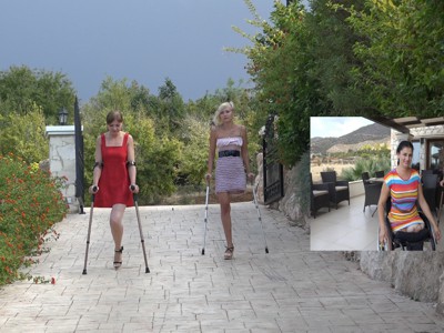 Amanda & Vanessa -  Visiting Rihanna (Part1)